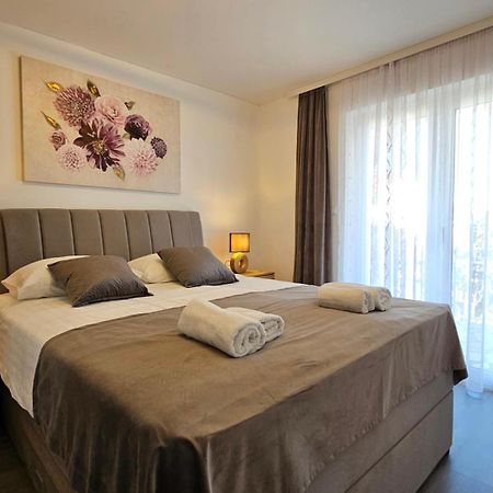 Apartment Zvjezdana Trogir Exteriör bild
