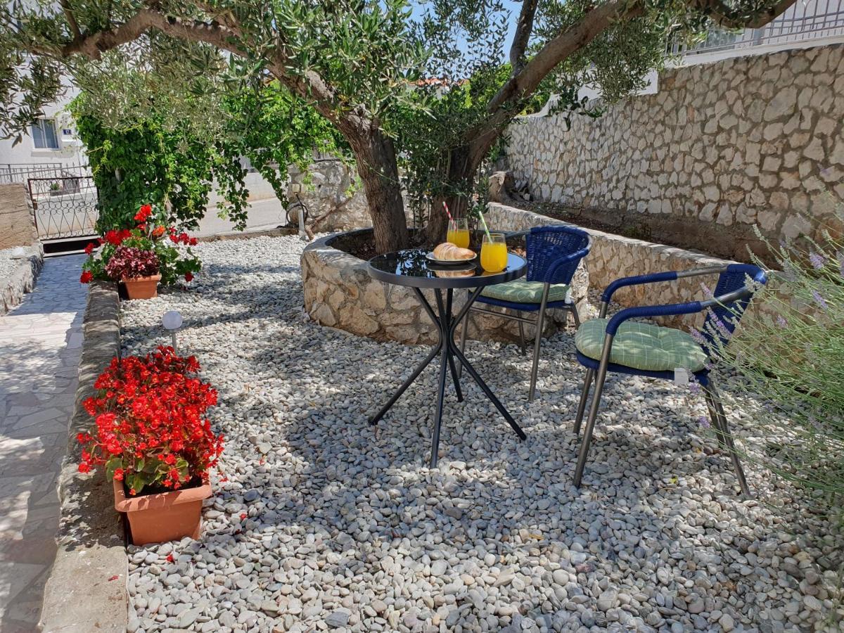 Apartment Zvjezdana Trogir Exteriör bild