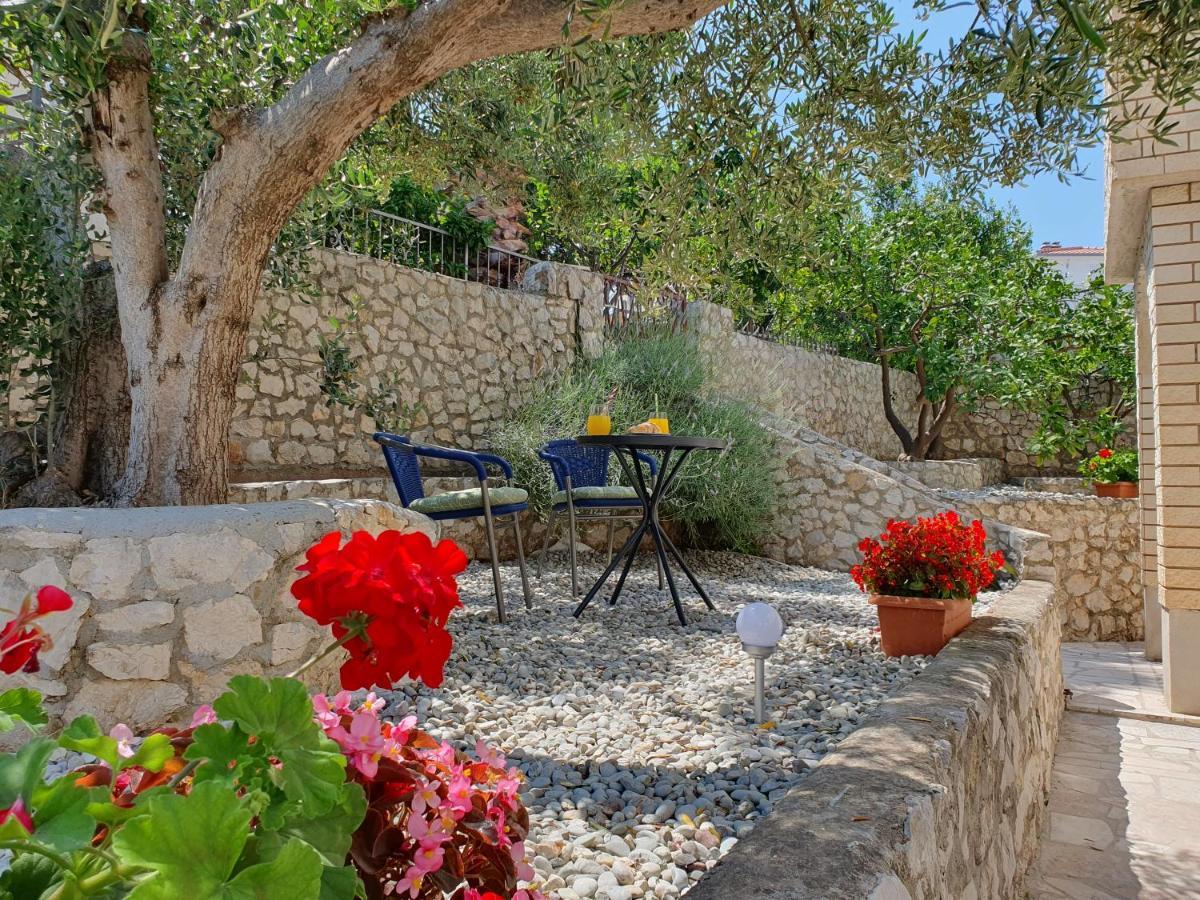 Apartment Zvjezdana Trogir Exteriör bild