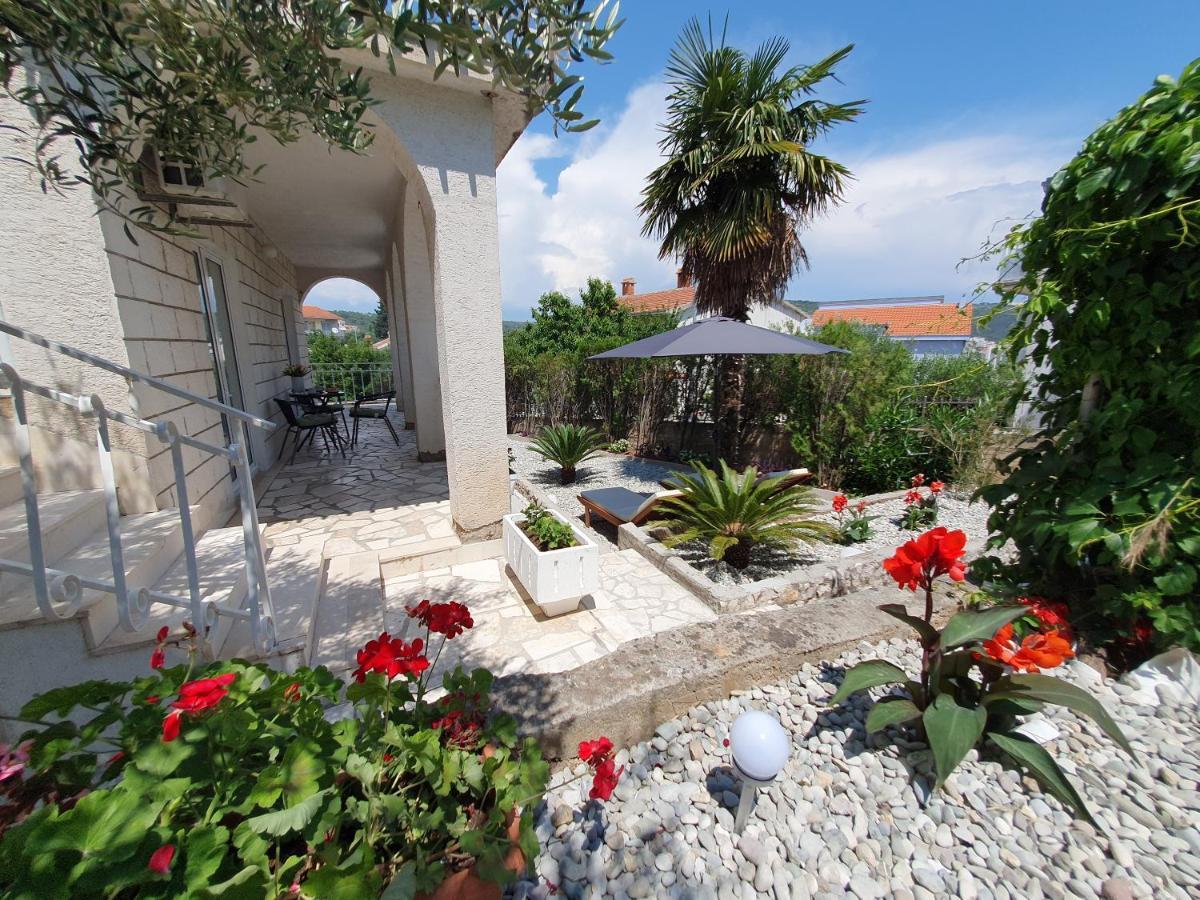 Apartment Zvjezdana Trogir Exteriör bild